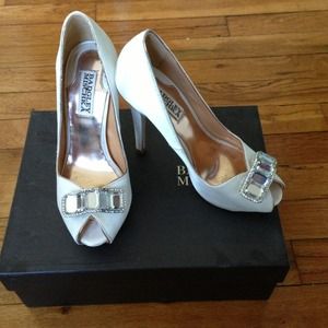 Badgley Mischka white satin pumps