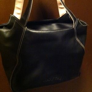 Mary Kay leather make up tote reserved for ducky45