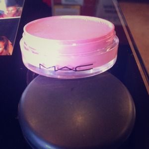 M•A•C lip and cheek colour MAC