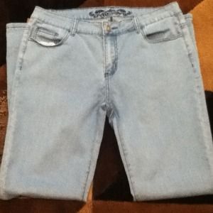 1X light blue jeggings!