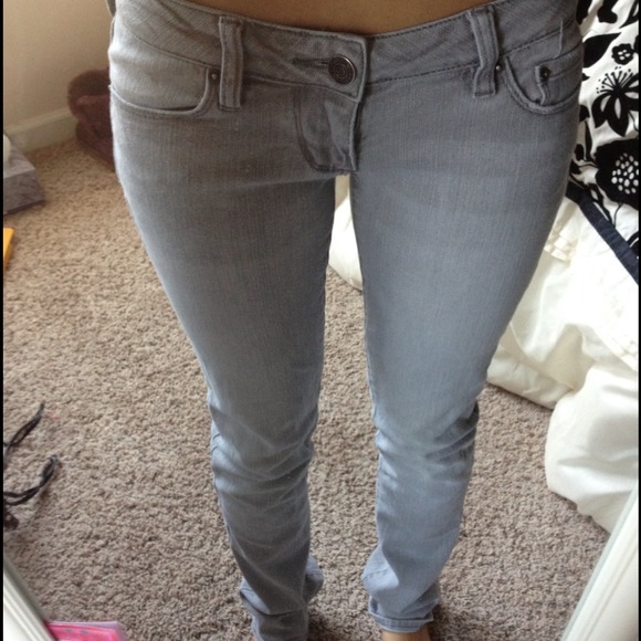 Bullhead Grey skinny jeans size 0