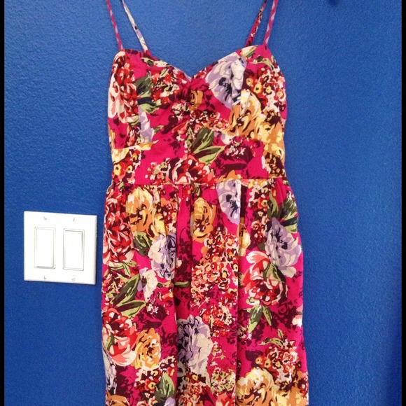 Sold! Cute floral dress