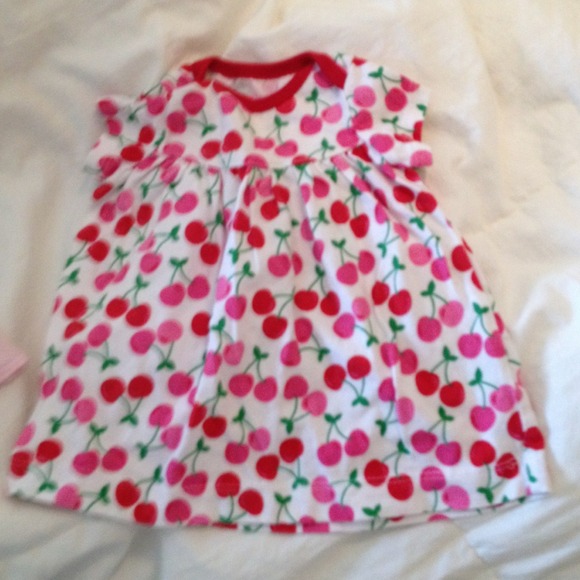 Newborn Carter's dress
