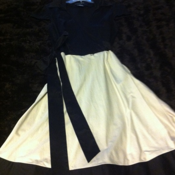 Sz 14 black/beige wrap dress only worn once