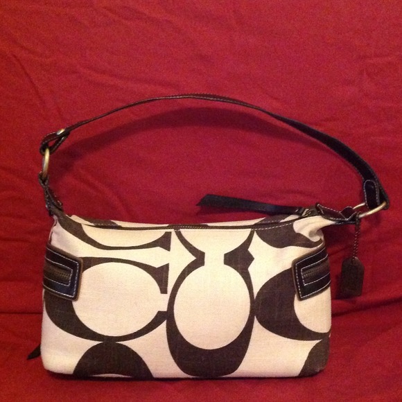 !!!!! REDUCED!!!!! Coach inspired small handbag.
