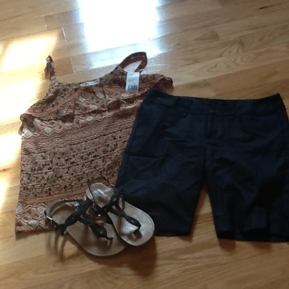❌SOLD❌NWT Forever 21 sheer tribal tank