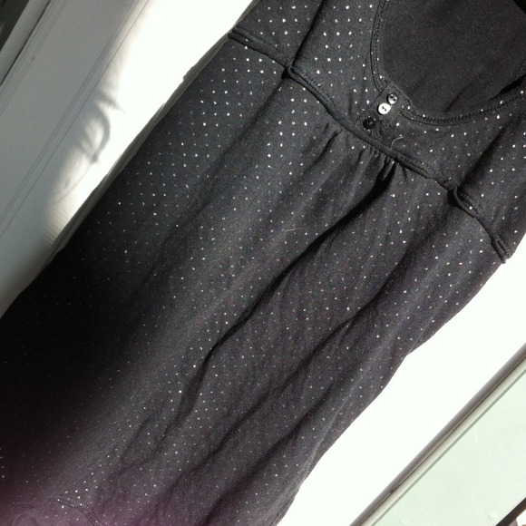 Black w/ silver polka dots tank