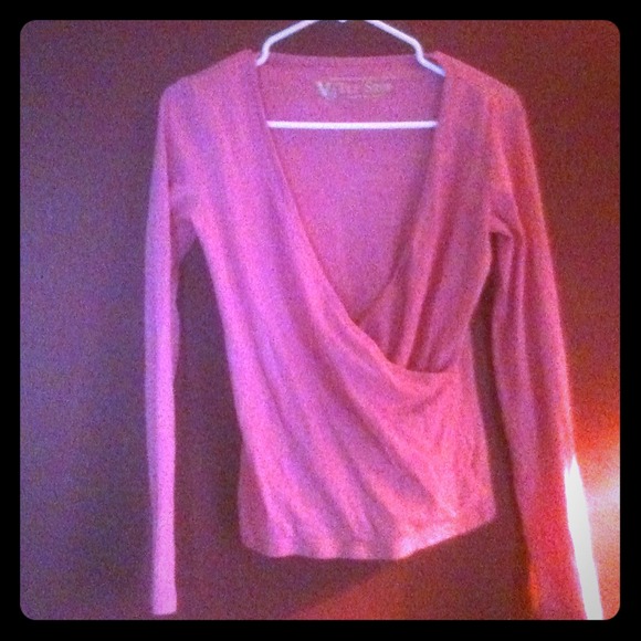 Pink top - Picture 1 of 1