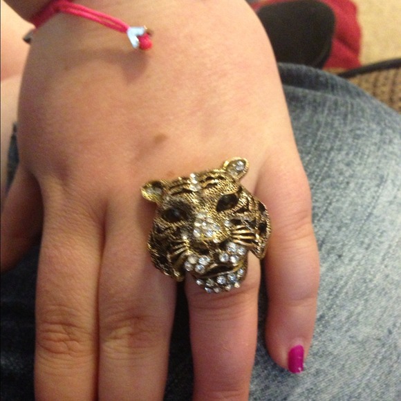 Ring - Picture 2 of 2