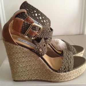 New Steve Madden Wedge Sandals