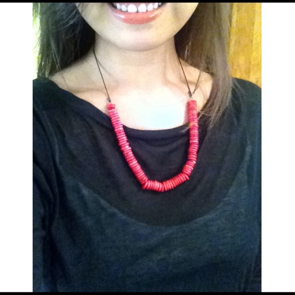 UrbanOutfitters adjustable  necklace