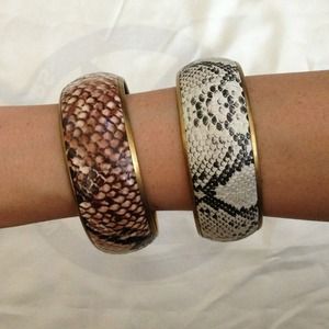 One black and white snake skin bangle