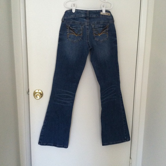 Jeans - Picture 1 of 2