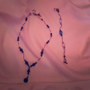 Bracelet and necklace set