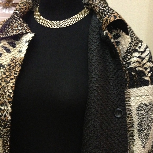 💋SOLD💋Reversible jacket. - Picture 3 of 3