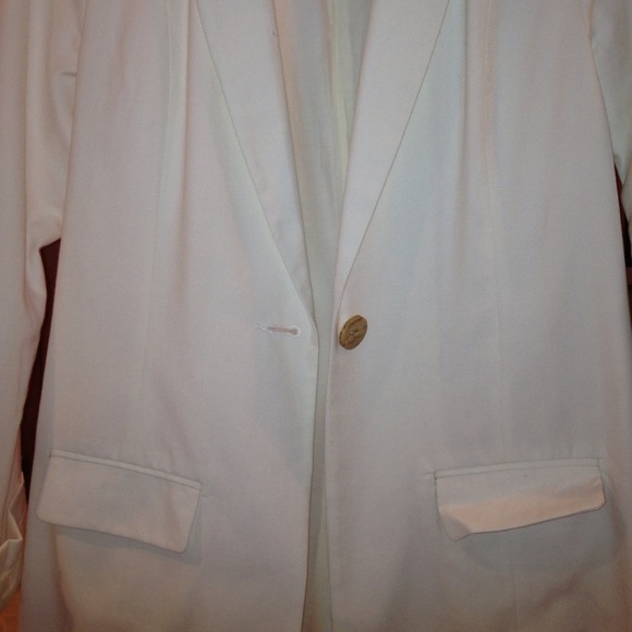 Off white blazer - Picture 2 of 2