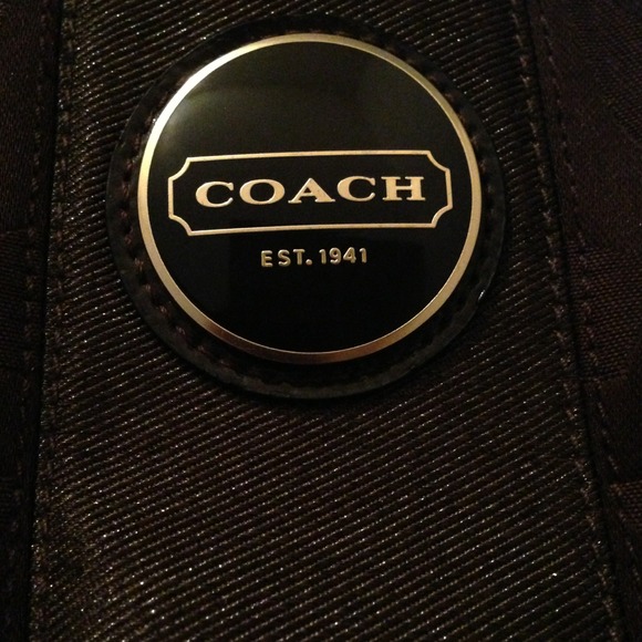 Handbag - Picture 2 of 4