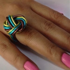 BOLLYWOOD LOVE KNOT RING