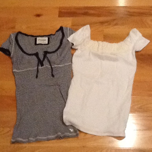 ❌BUNDLED AND SOLD❌A&f teen girl top bundle