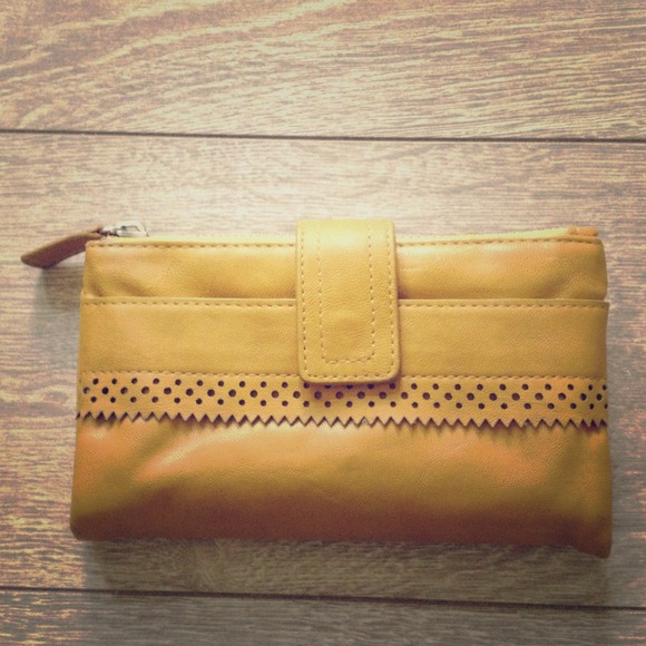❌SOLD❌Urban Outfitters Wallet