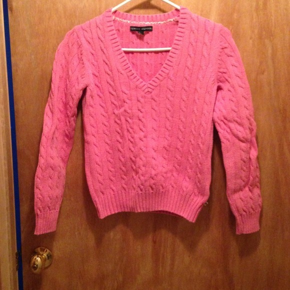 Pink TH sweater - Picture 2 of 2