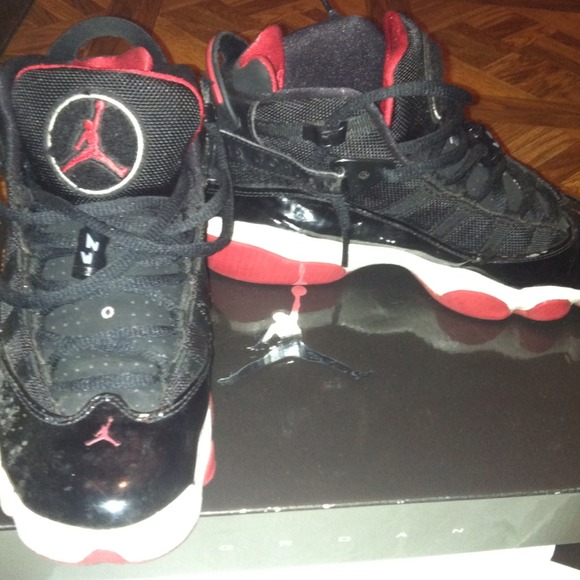 Jordan Six Rings size 4
