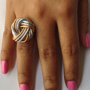 SUNBURST LOVE KNOT RING