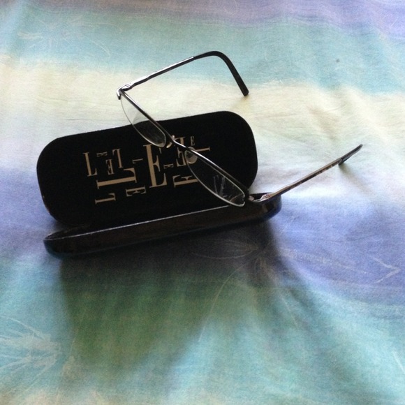 👍SOLD👍Elle Eyeglasses