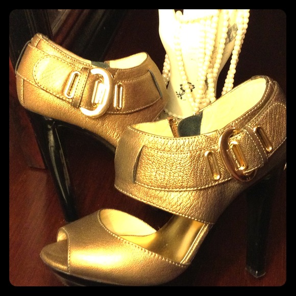 Michael Kors Morgen Platform - Bronze