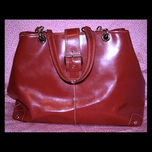 Wilson all leather x-large carry all bag.