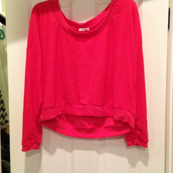⚡️reduced⚡️Cropped coral sweater top