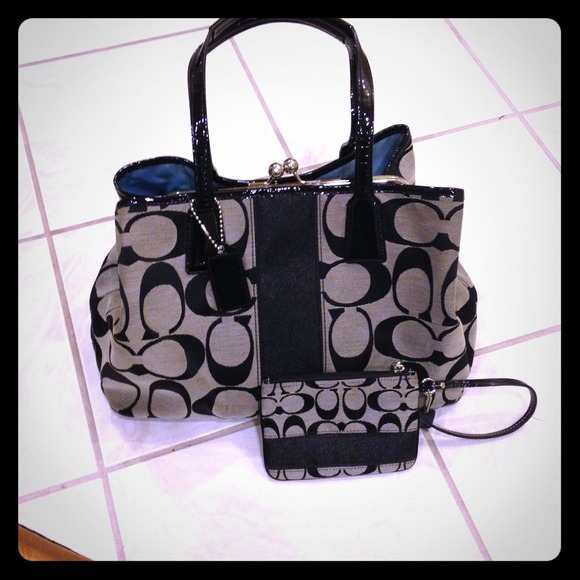 🔹Authentic Coach Bundle🔹