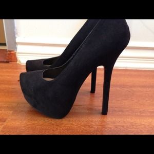 NEW ! Sexy heels!!!