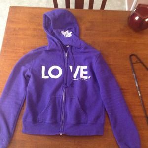 To write love on her arms sweater