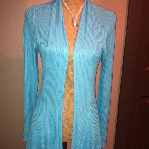♦SOLD♦Lightweight Sweater