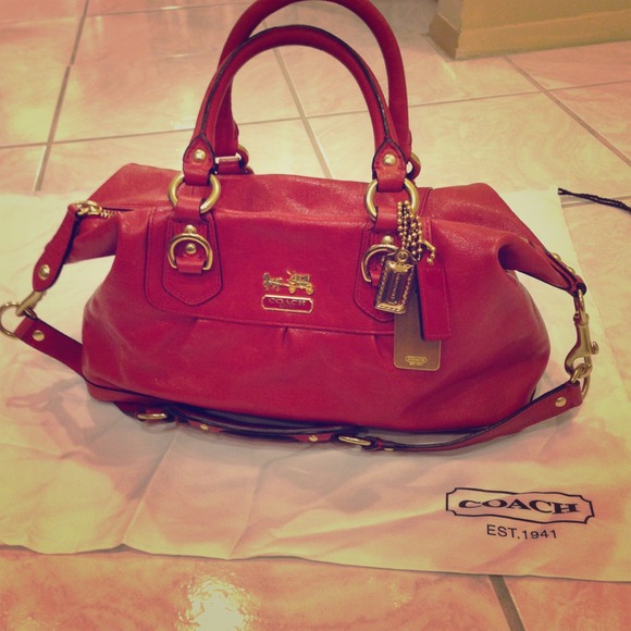 ✨Authentic Coach purse