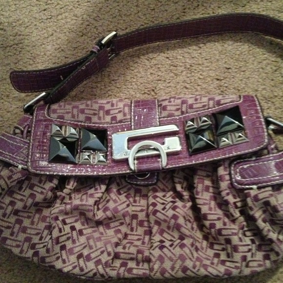 Authentic Guess - Picture 3 of 4