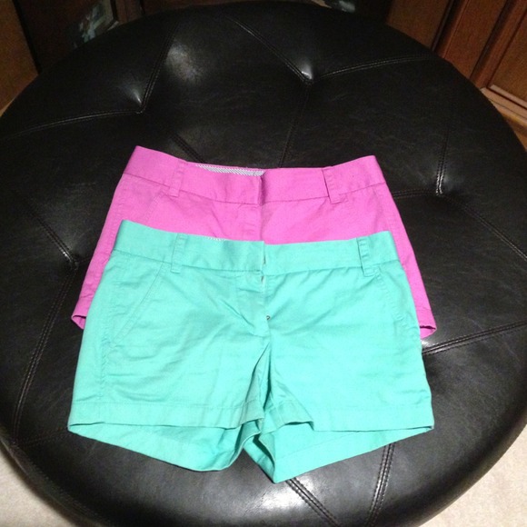 J. Crew 3" Broken In Chino Shorts