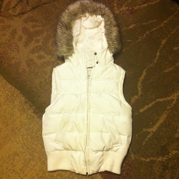 Areopostale vest 💞💞💞
