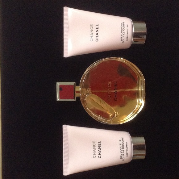 Chanel chance EDP 100 ml set! On sale!!