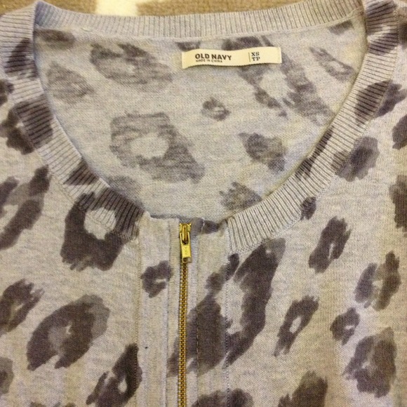 ANIMAL PRINT CARDIGAN | GREY - Picture 2 of 3