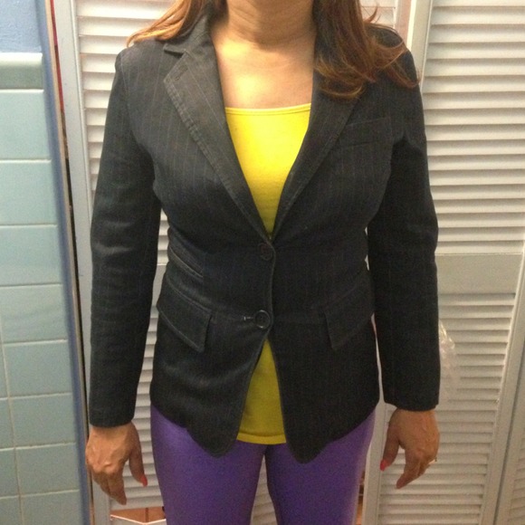 Jacket - Picture 3 of 4