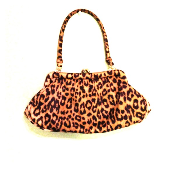 Banana Republic medium leopard print handbag