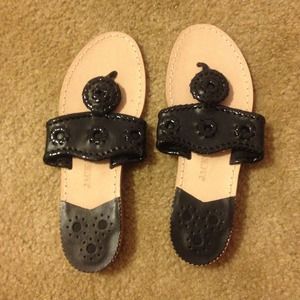 REDUCED Brand new never worn size 6 jack Rogers