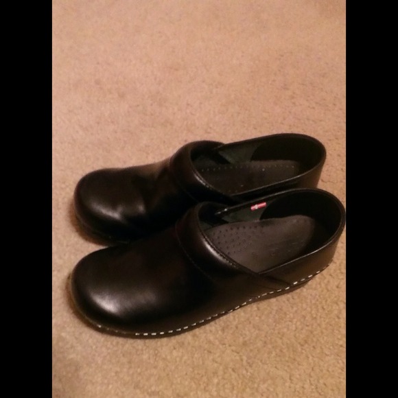 Sanita clog 39 black