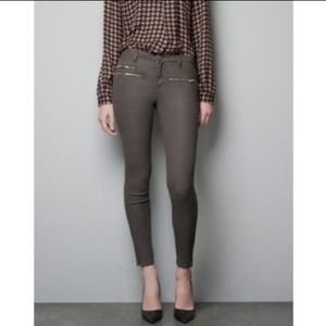 💢SOLD💢Zara coated pants