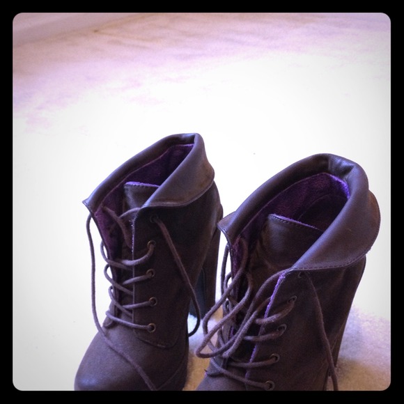 Nice and really comfortable shoes