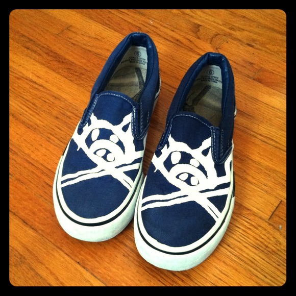 boys slip ons