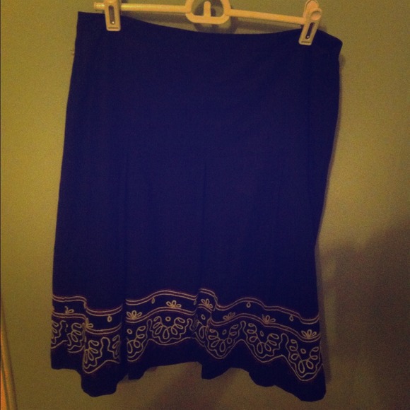 Ann Taylor Loft black linen skirt