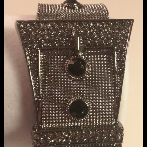Statement accessories *NEW*